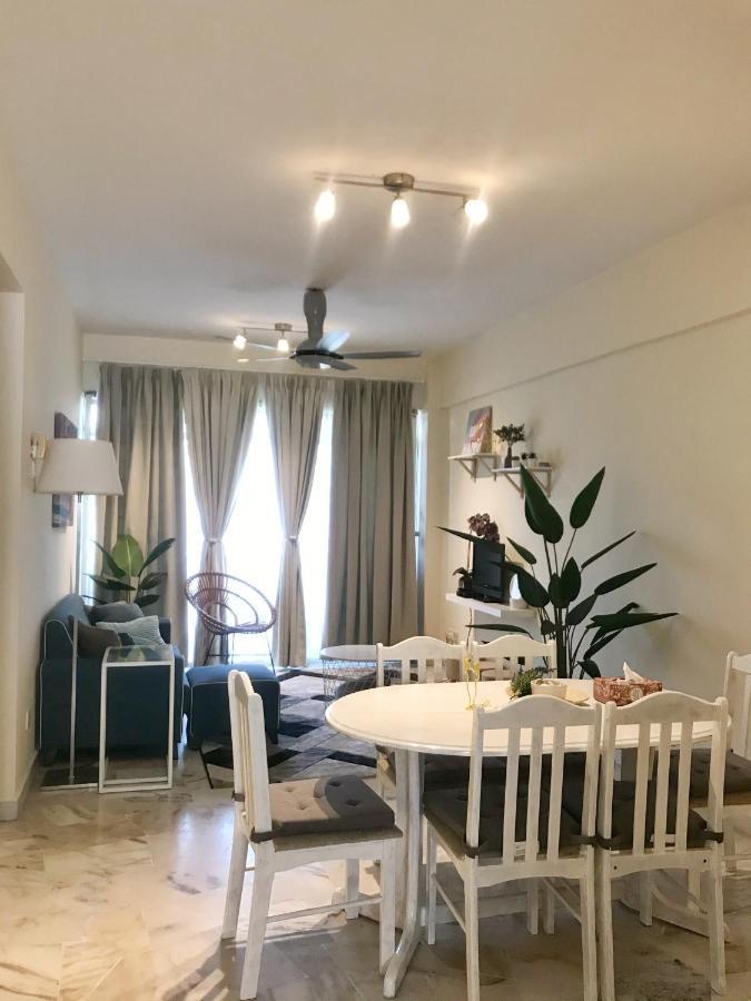 Port Dickson Glory Beach Resort Apartment 5Pax 3Br Exterior foto