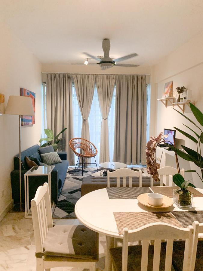 Port Dickson Glory Beach Resort Apartment 5Pax 3Br Exterior foto